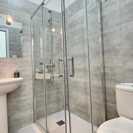 Daire En Planta Baja Directo A La Calle