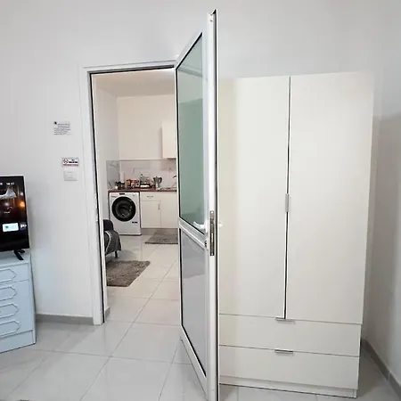 En Planta Baja Directo A La Calle Alcalá la Real