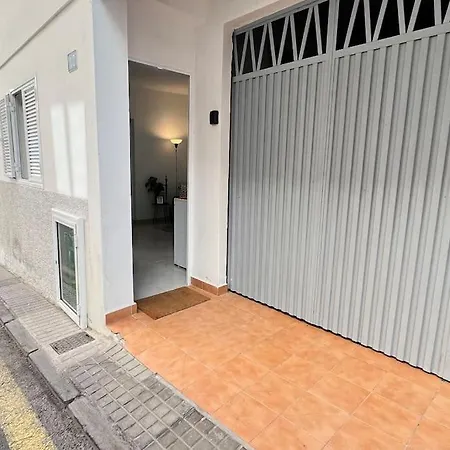 Daire En Planta Baja Directo A La Calle *