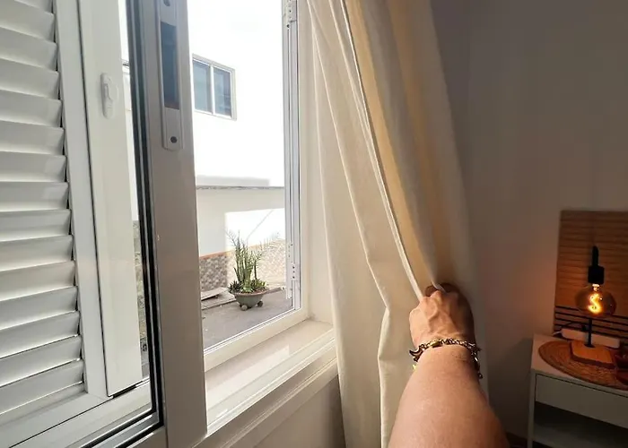 アパート En Planta Baja Directo A La Calle Alcalá la Real