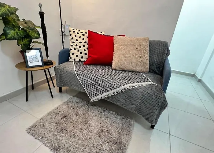 Apartamento En Planta Baja Directo A La Calle *