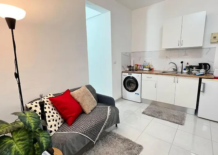 En Planta Baja Directo A La Calle Alcalá la Real