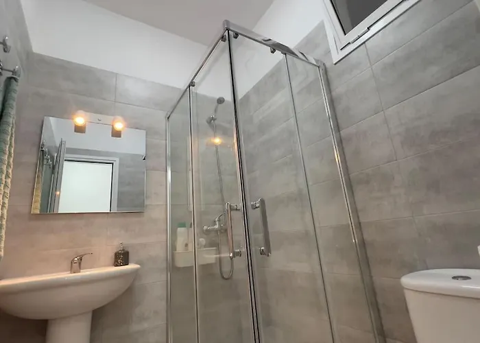 アパート En Planta Baja Directo A La Calle Alcalá la Real